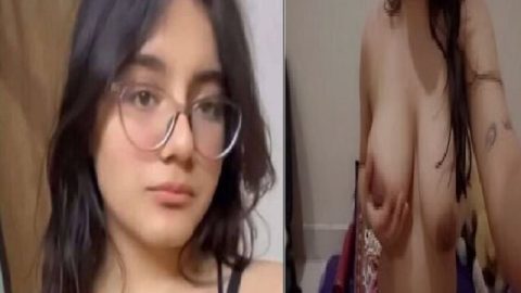 Innocent girl topless big boobs showing viral clip