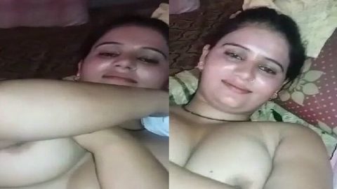 Lonely bhabhi horny xxx Indian MMS viral nude