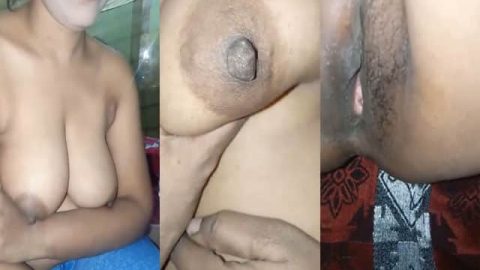 Topless sitting mature Desi beauty wife