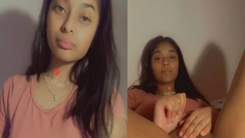 Naked pussy showing hot Indian girl nude viral MMS