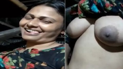 Naughty bhabhi big boobs exposing viral show