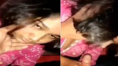 Sex hungry girlfriend Indian blowjob and viral sex