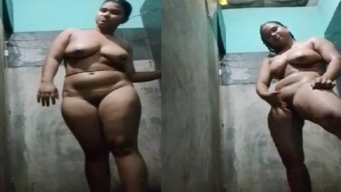 Sexy Indian girl shower nude bath viral xxx