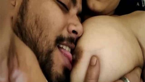 Big boobs girl's sexy Indian nipple licking MMS