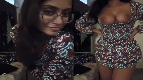 Sexy babe big boobs showing viral hot show