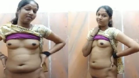 Slim Indian GF sharp boobs and pussy showing