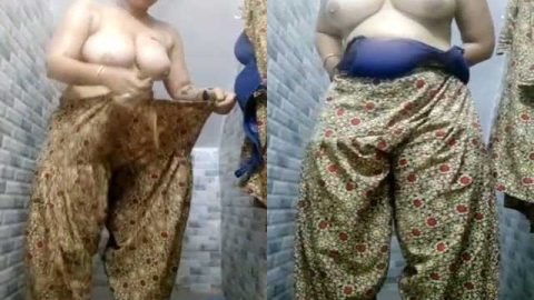 Super chubby Indian girl big boobs show