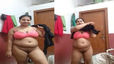 Tanker bhabhi nude bath and viral dress up