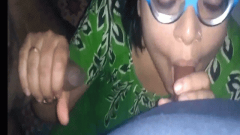 Latest and unseen threesome Desi blowjob sex video