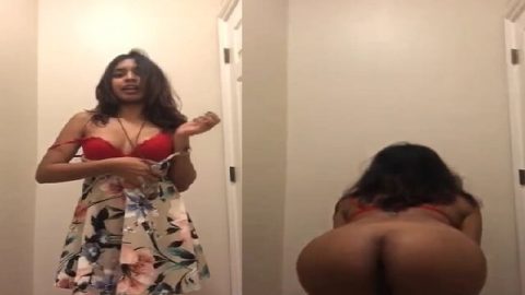 Tight ass Indian girl nude viral show for lover