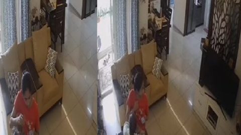 Uncle sucking maid boobs in CCTV free Indian sex