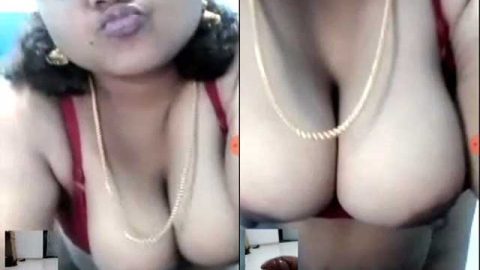 Unsatisfied Milf getting naughty on video call