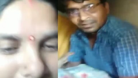 Village desi mature sex couple in Instagram reels