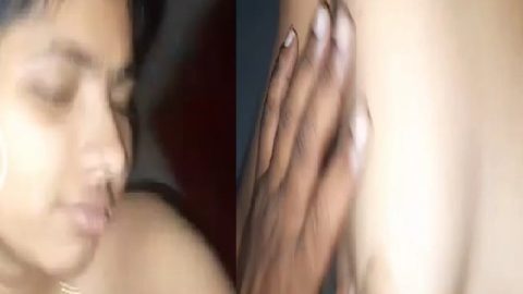 Village housewife boob press and fucking MMS