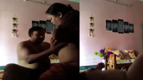 Wife boob press and pussy fucking desi couple sex