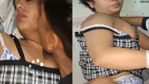 Young boys fucking Lathika bhabhi in threesome mode