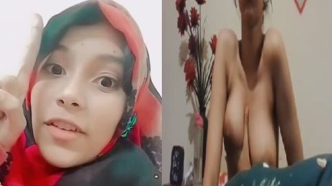 Young hijabi GF topless viral WhatsApp boobs show