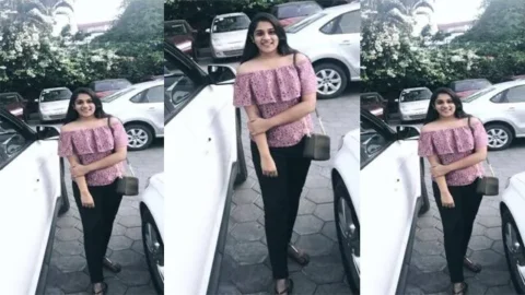 Beautiful Sexy Indian Hot Wife Licking Balls