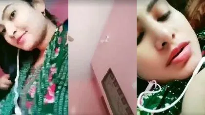 Beautifull Bangladeshi Girl Showing Her Big Boobs