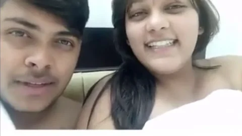 Desi chubby girl in hotel viral video