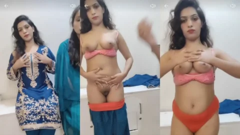 Virall MMS Two hot lesbian babes strip fully nude and show their perfect boobs and wet pussies on live cam Video MMS