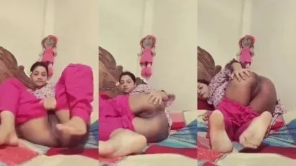 Cute Bengali Gf Showing Asshole