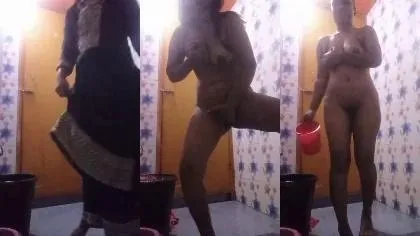 Hot Desi Wife Fingering Pussy When Bathing Full Nude