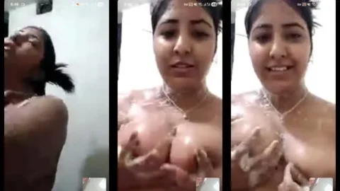 Bangladeshi Girlfriend Shows Naked Boobs While Bathing Vi...