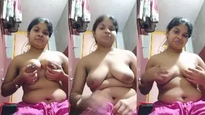 Hot Wife Boobs Pressing Herself