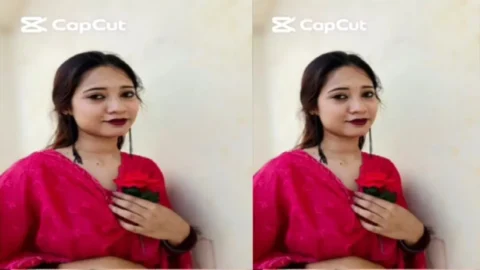 Cute GF Showing Boobs Pussy 2