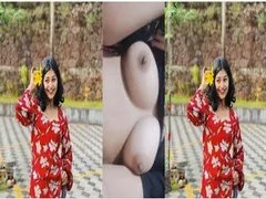Beautiful Girl Showing For Lover