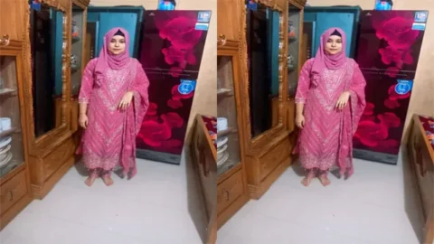Horny Bhabi Nude - Capture And Fucking Dick