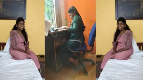 Tamil Girl Nude Boobs - Pussy Showing on Videocall