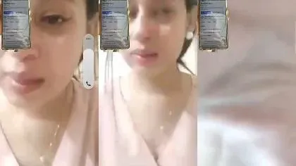 Inocent Gf Show Boobs Pussy