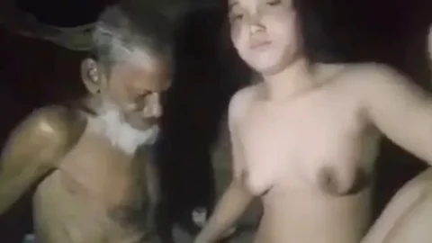 Horny Slim Babe - Chacha "Aur Ek Baar Chodo" Loud MMS