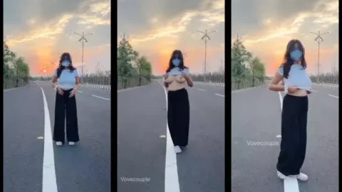 Pakistani Couple Shares Romantic Moments on Video Call in...