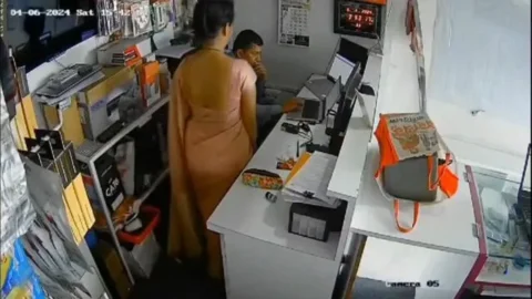 Indian Shop Manager Affair Multiple Wife CCTV Cam