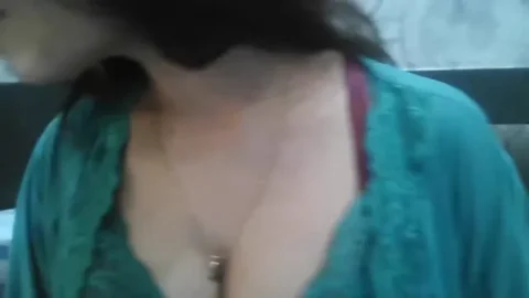 Desi Actress Krati's Live Boob Showcase