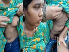 Cute Odia mal Shows her Boobs and pussy For BF