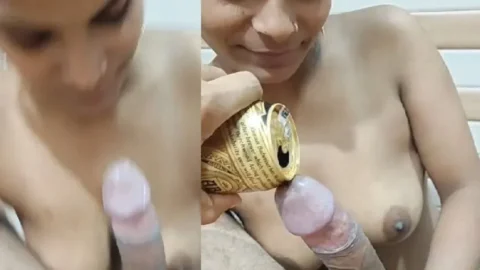 Beautiful Randi Giving Sloppy Blowjob To Customer Desi Porn MMS
