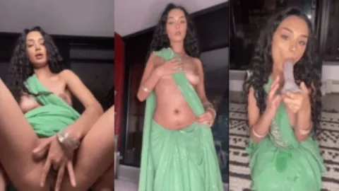 OnlyFans Girl Saree Boobs Out Sucks Dildo Rides Desi Porn MMS