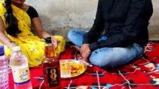 Drunk bhabhi ka devar ke sath ghar mein masti ka raaz MMS Porn
