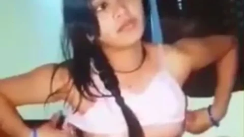 Kya kar rahe ho beautiful girl HD Porn