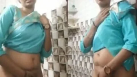 Tall Punjabi girl showing her naked pussy on cam Desi Porn MMS