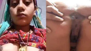 Desi bhabhi ka secret live show nude hot pussy cam MMS Porn