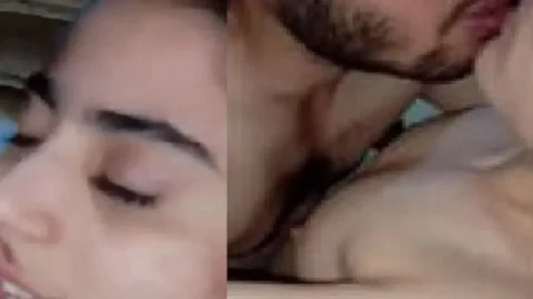 Desi girl nude romance and shaved pussy viral fucking Desi Porn MMS