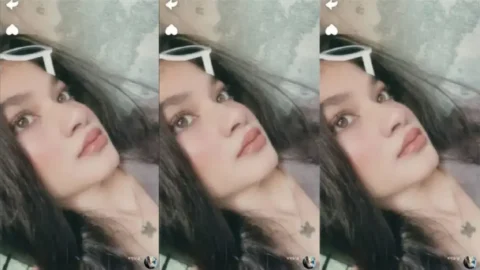 Secret Desi Babe Reveals Her Hot Romantic Side Privately MMS Porn