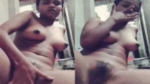 Cute Desi girl fingering and tasting pussy juice Desi Porn MMS