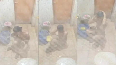 Leaked Hidden Cam of Big Boobs Desi Bhabhi Soaping Her Wet Pussy and Ass Video MMS