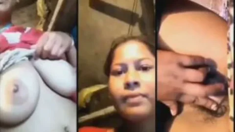 Village Desi girl shows boobs and pussy Desi Porn MMS